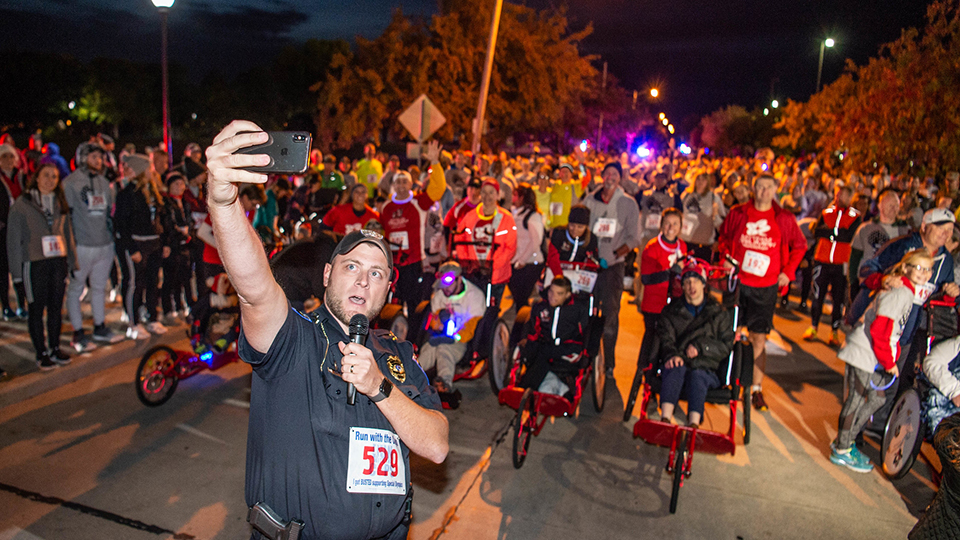 Run With the Cops benefits Special Olympics athletes, participants ‘glow from head-to-toe’